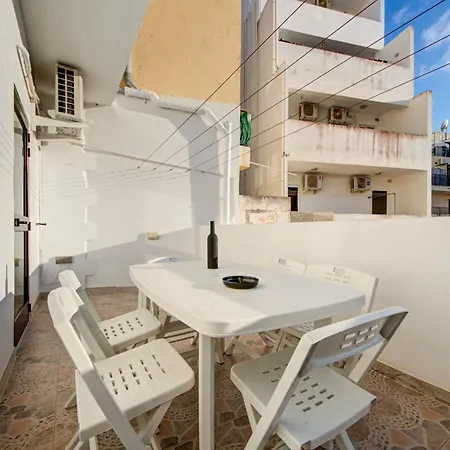 Bright & Spacious Beachside By Sf Homes Lägenhet Marsaskala